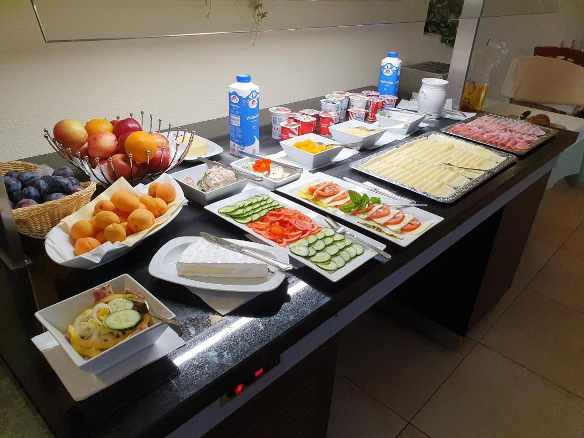 Gasthof Hotel Zur Post Ferlach Ngoại thất bức ảnh