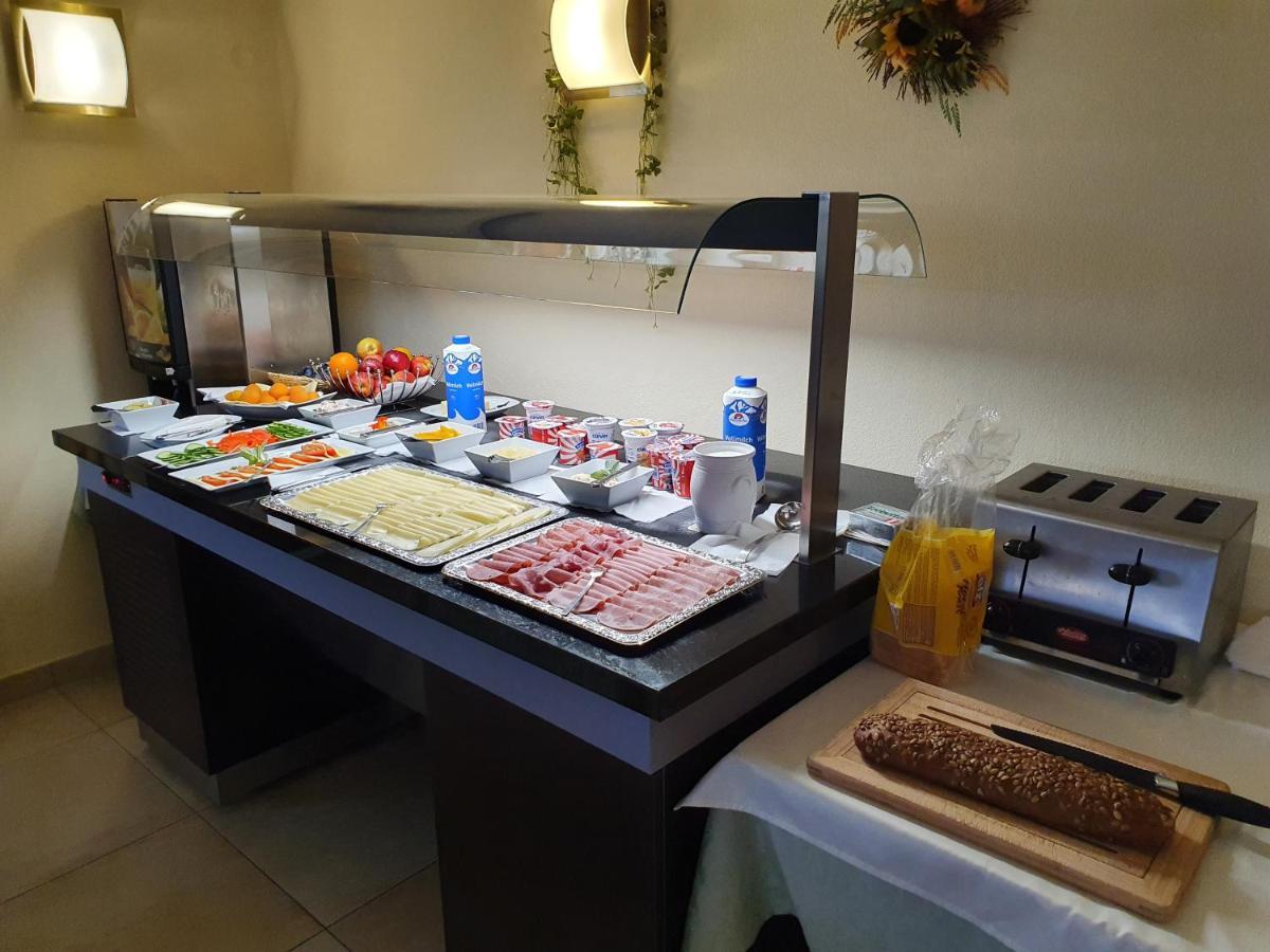 Gasthof Hotel Zur Post Ferlach Ngoại thất bức ảnh