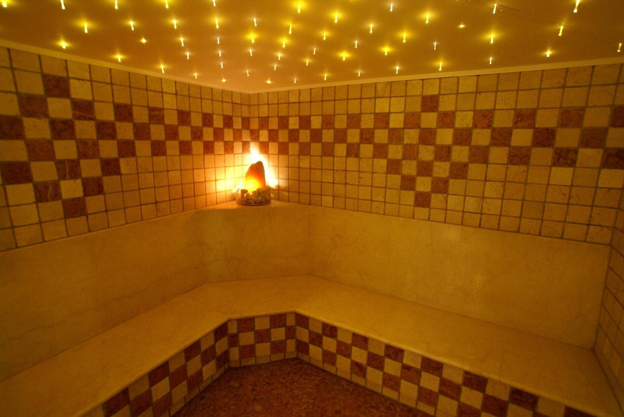 Gasthof Hotel Zur Post Ferlach Ngoại thất bức ảnh